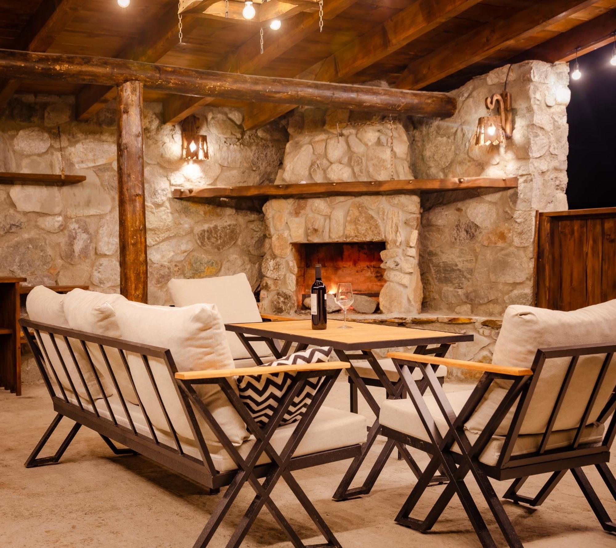 Mestia Villas Экстерьер фото